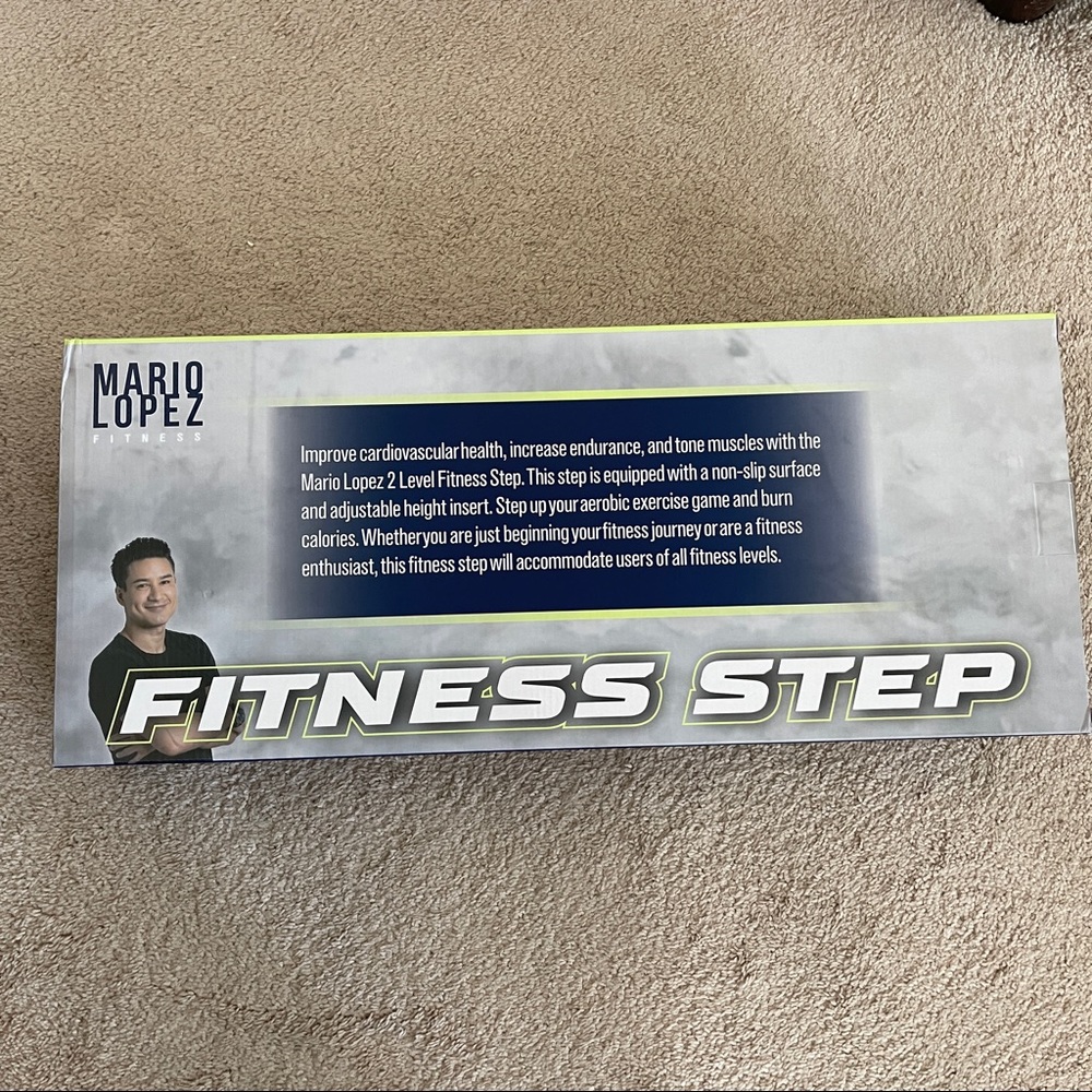 Mario lopez fitness step - Picture 2 of 5